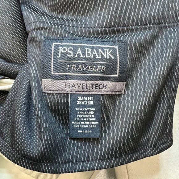 Jos. A. Bank Mens Traveler Tech Slim Fit Chino Pants Flat Front Size 35x30 Beige - Picture 3 of 9